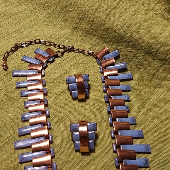 Vintage copper and blue Enamel speckled necklace - Picture 2 of 5